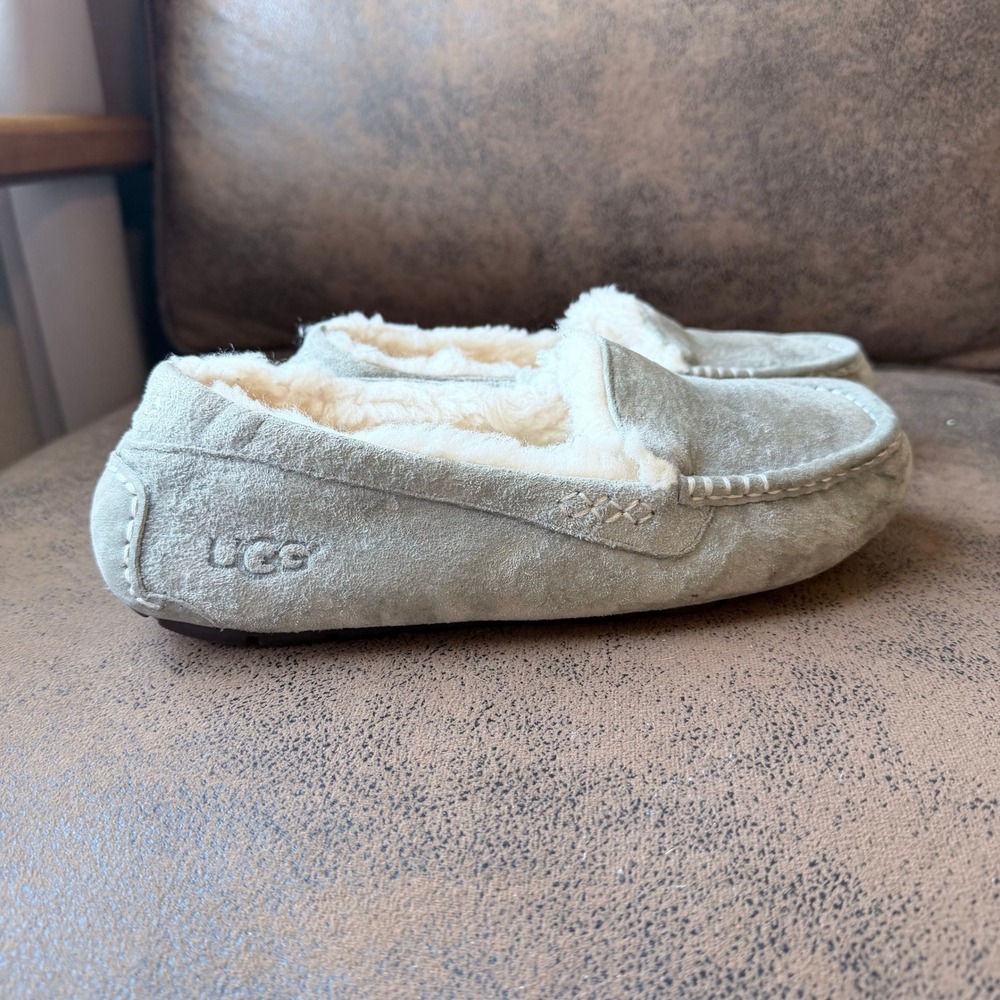 UGG Australia Ansley Suede Slippers Sage Green Moccasins 3312 Womens 9